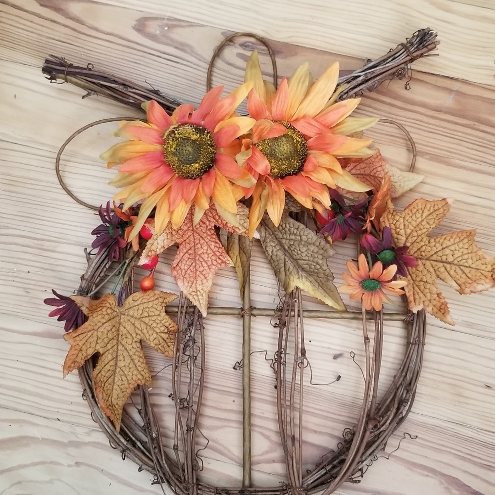 Owl wall decor